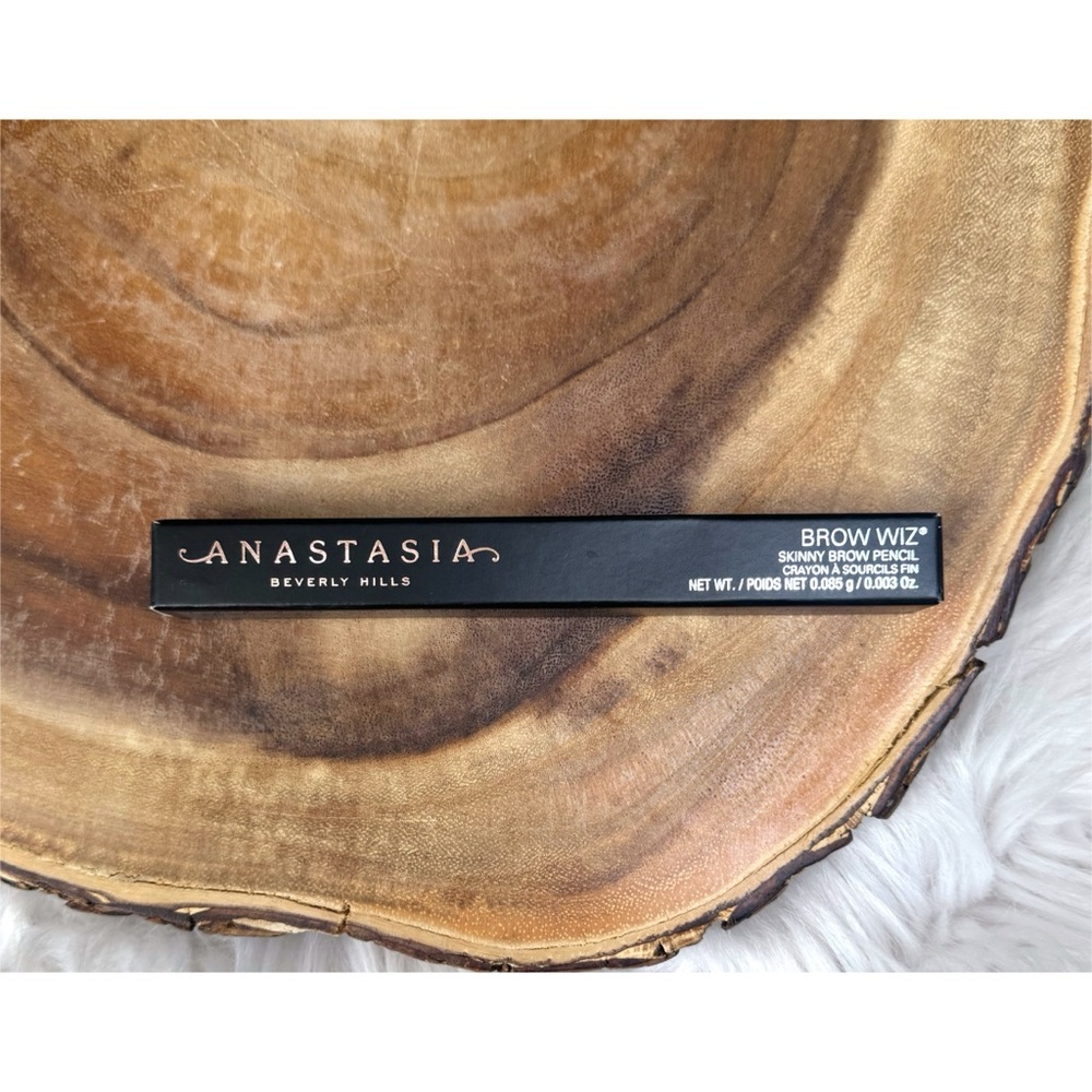 NWT Anastasia Beverly Hills Brow Wiz Eyebrow Pencil- Auburn - Picture 4 of 8